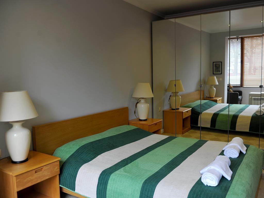 Parkview Apartments Sofia Luaran gambar